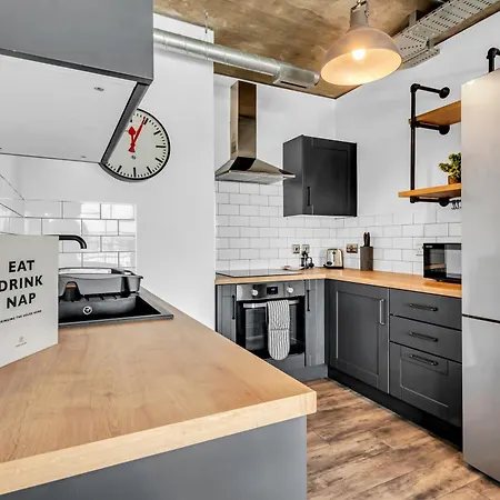 Mysquare State-Of-The-Art 1 Bedroom Apartments Near Wembley Park London Exterior photo