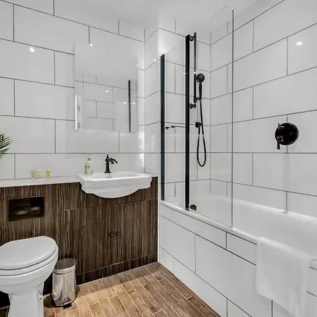 Mysquare State-Of-The-Art 1 Bedroom Apartments Near Wembley Park London Exterior photo