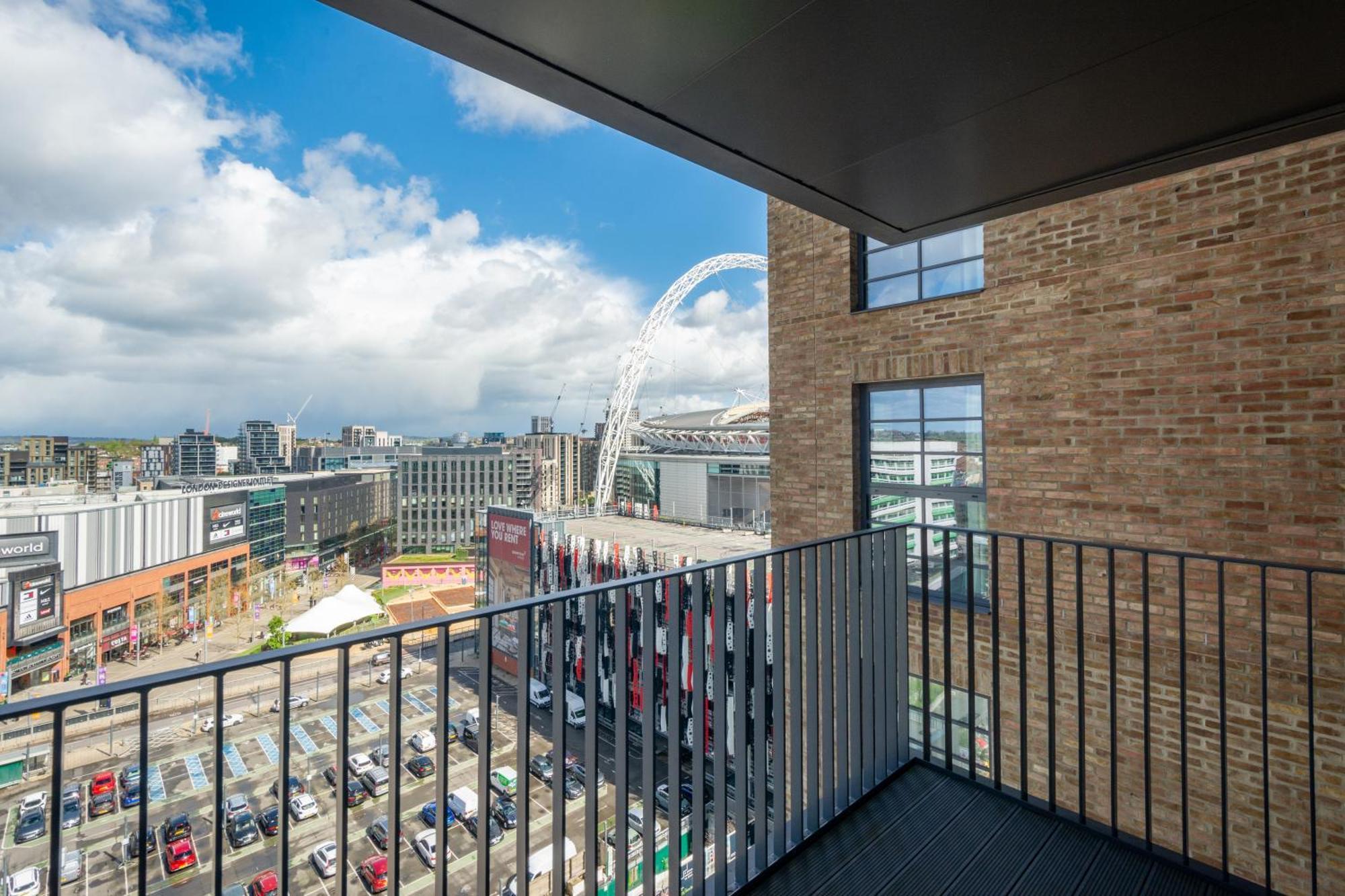 Mysquare State-of-the-art 1 Bedroom Near Wembley Park * Londra
